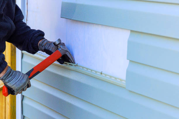 Reliable Emergency Siding Repair contractor in Newport, NC by Squared Siding